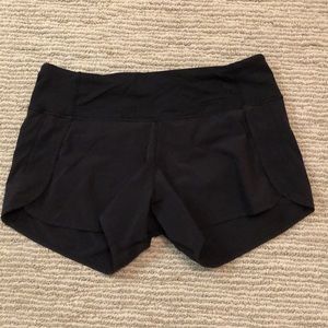 Black Lululemon shorts